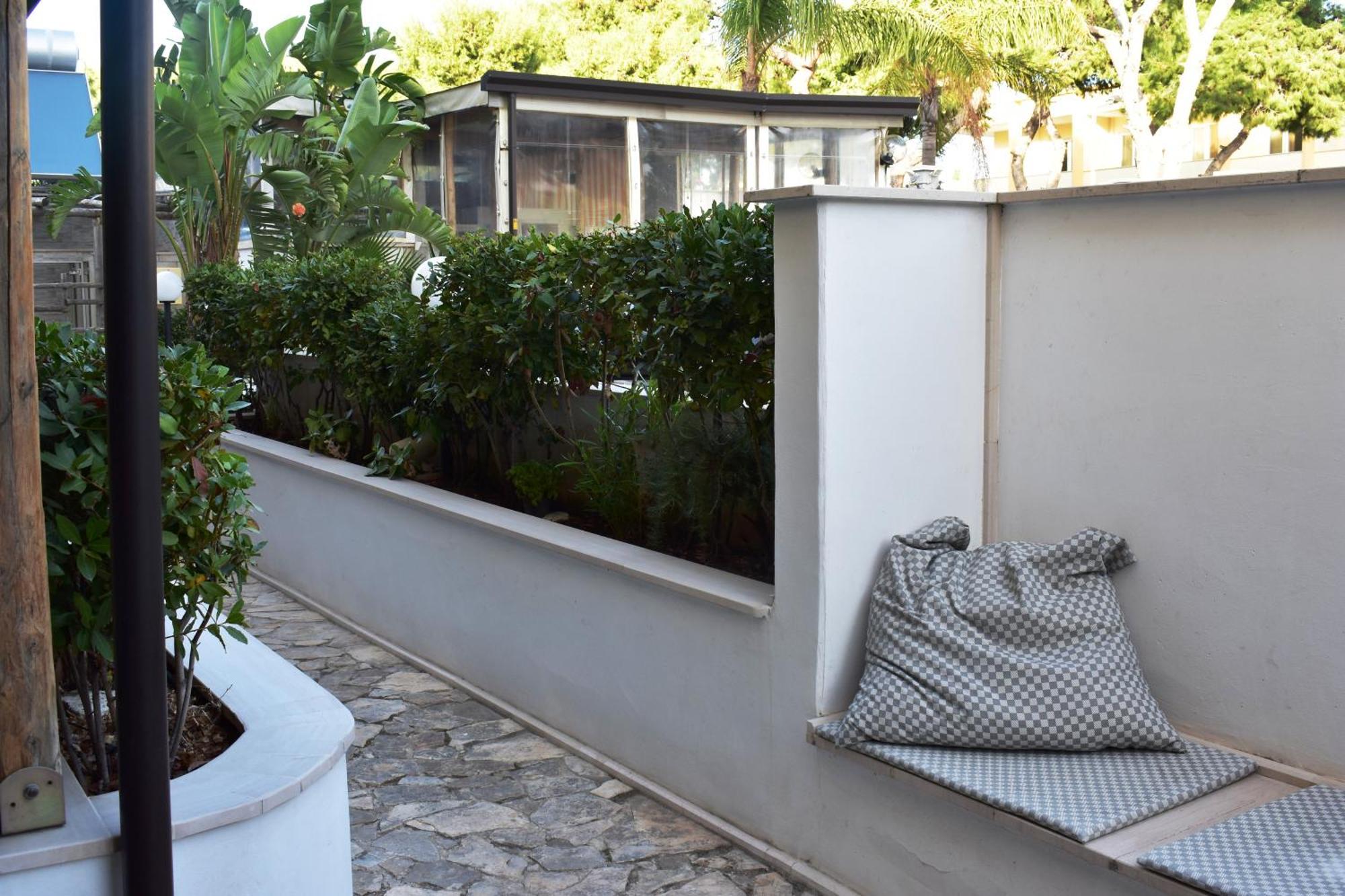Art Village Aparthotel